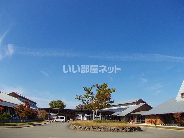 近くの秋田県ゆとり生活創造センター・遊学舎まで1,798m(徒歩23分)