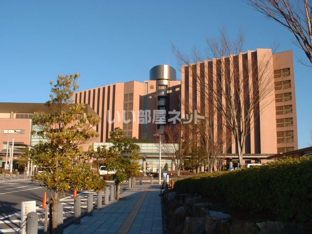 近くの岡崎市民病院まで1,618m（徒歩21分）