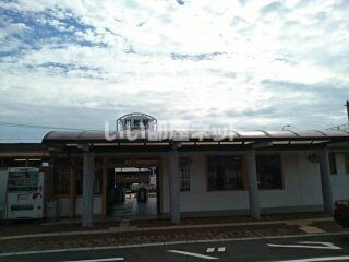 近くの川棚駅まで537m（徒歩7分）