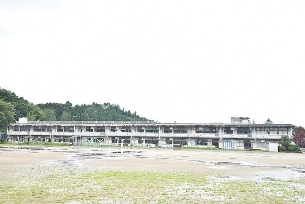 近くの白河市立白河第一小学校まで337m(徒歩5分)