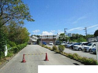 近くの香南市立香我美小学校まで2,032m(徒歩26分)