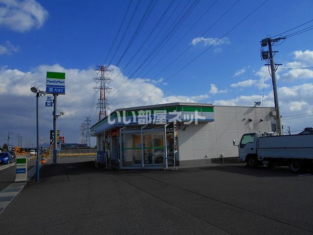 近くのコンビニまで2,867m（徒歩36分）