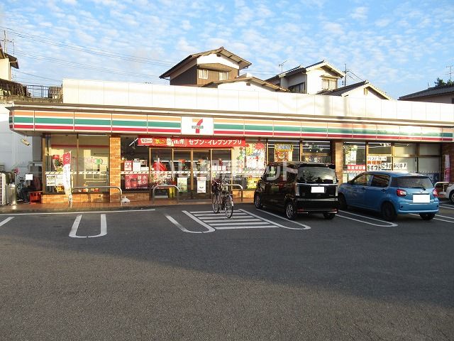 近くのセブンイレブン 周南江の宮店まで547m（徒歩7分）