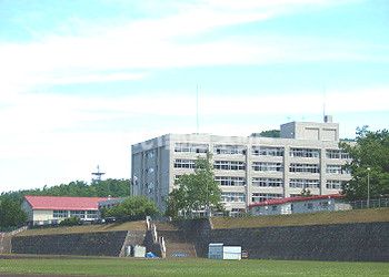 近くの札幌南陵高等学校まで1,031m（徒歩13分）
