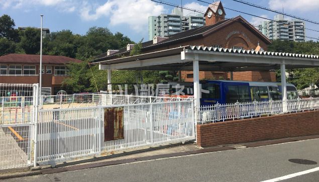 近くの原山台幼稚園まで1,484m（徒歩19分）