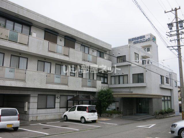 近くの榊原泌尿器科内科クリニックまで1,967m(徒歩25分)