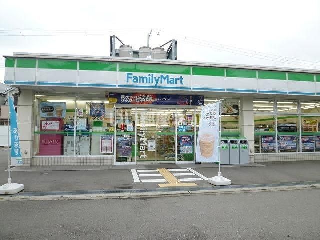 近くのファミリーマート 西舞子店まで628m（徒歩8分）