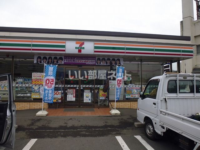 近くのコンビニまで1,601m（徒歩21分）