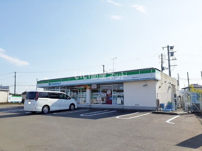 近くのコンビニまで1,857m（徒歩24分）