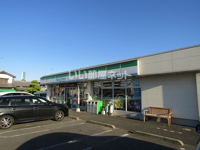近くのコンビニまで458m（徒歩6分）