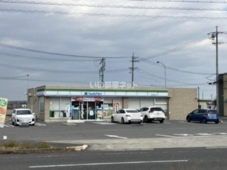 近くのファミリーマート 安城篠目童子店まで603m（徒歩8分）