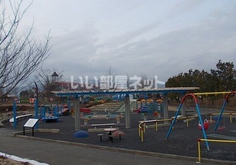 近くの保原総合公園まで1,476m(徒歩19分)