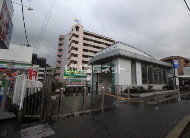 近くの施設まで2,602m（徒歩33分）