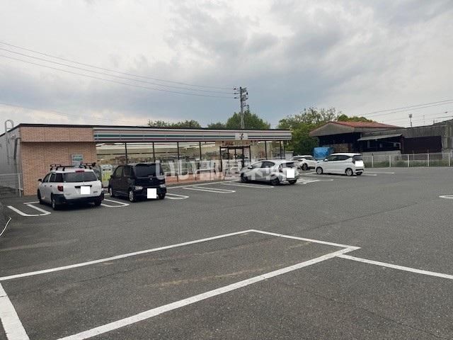 近くのセブンイレブン 宇部西中町店まで503m（徒歩7分）