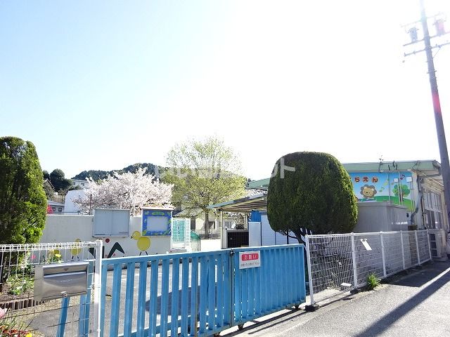 近くの多治見市立昭和小学校附属幼稚園まで921m（徒歩12分）