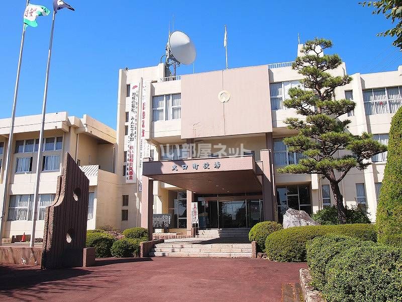 近くの大口町役場まで1,185m（徒歩15分）