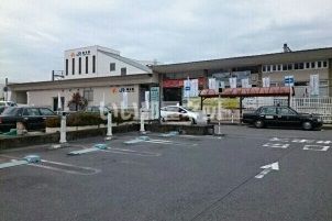 近くの施設まで1,244m（徒歩16分）