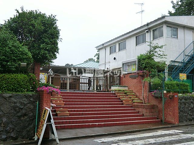 近くのくるみ幼稚園まで433m（徒歩6分）