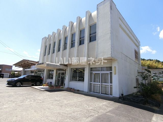近くのＪＡ津安芸　片田店まで1,101m（徒歩14分）