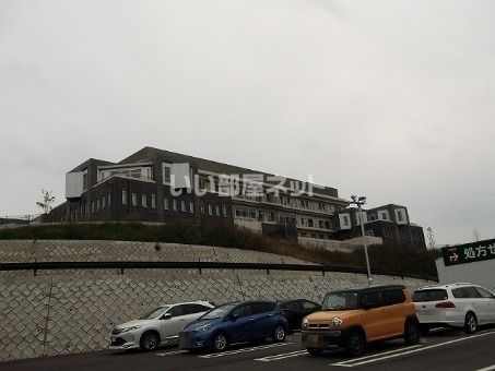 近くの病院まで2,210m（徒歩28分）