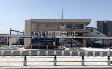 近くの行田駅まで575m（徒歩8分）