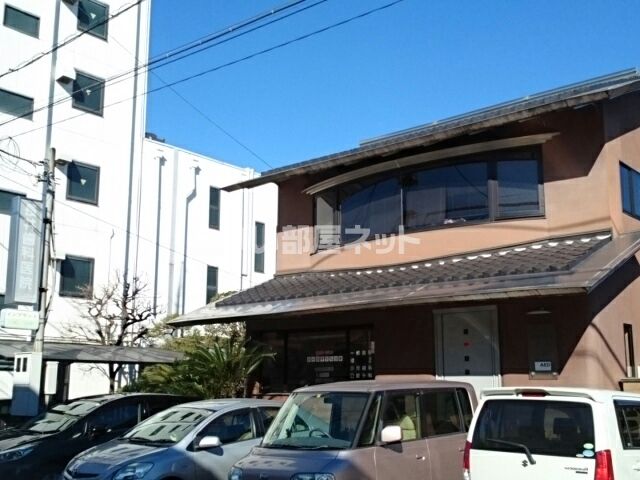近くの長井歯科医院まで700m(徒歩9分)