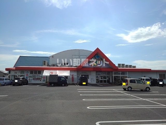 近くのスーパーまで342m（徒歩5分）