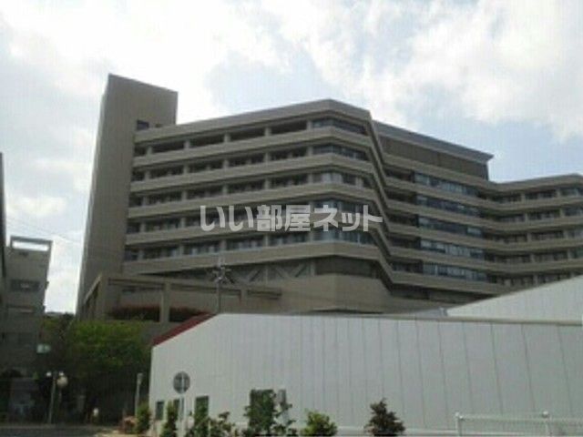 近くの病院まで716m（徒歩9分）