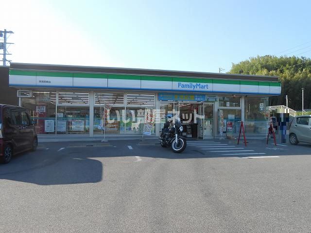 近くのコンビニまで1,454m（徒歩19分）