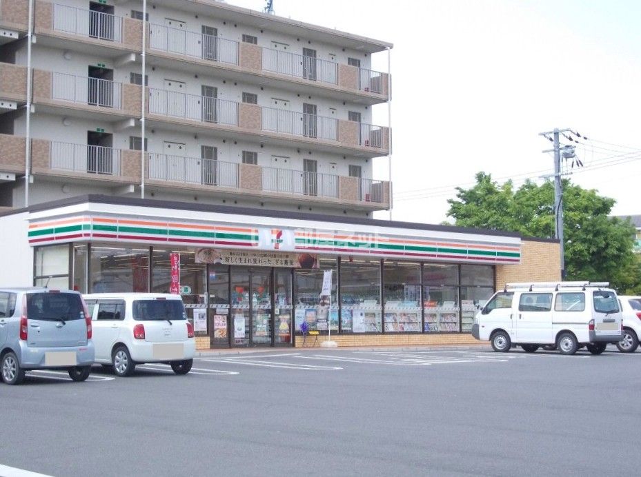 近くにコンビニあり