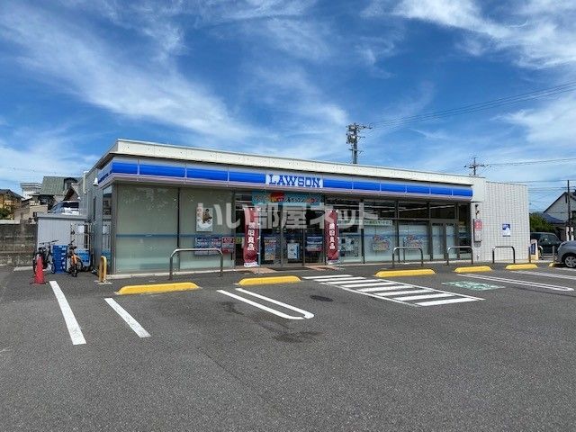 近くにコンビニあり