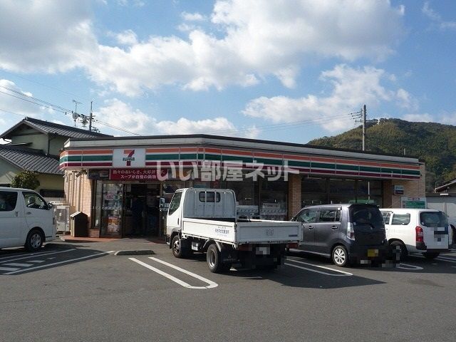 近くのセブンイレブン藤枝仮宿店まで181m（徒歩3分）