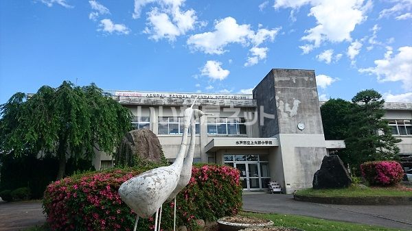 近くの施設まで4,465m（徒歩56分）