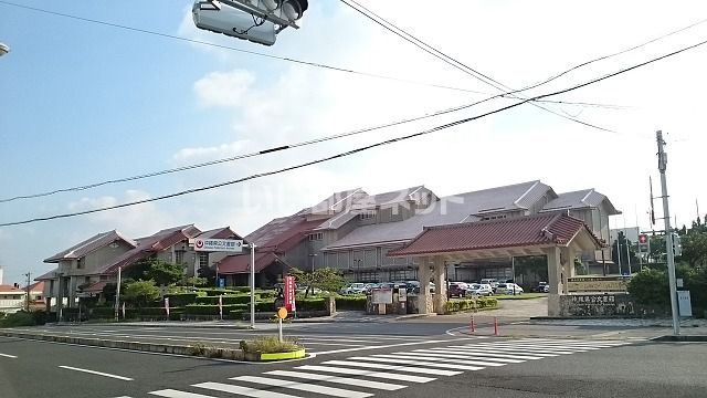 近くの沖縄県公文書館まで480m(徒歩6分)