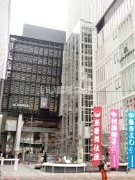 近くの新歌舞伎座まで204m（徒歩3分）