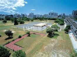 近くの難波宮跡公園まで1,725m（徒歩22分）