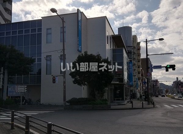 近くの福岡銀行　門司駅前支店まで141m（徒歩2分）