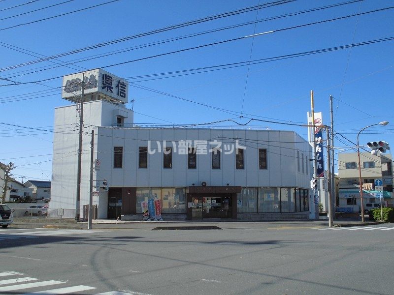近くの茨城県信用組合取手支店まで1,065m（徒歩14分）