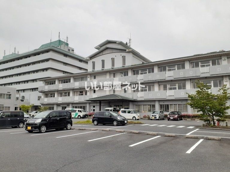 近くに済生会中和病院あり