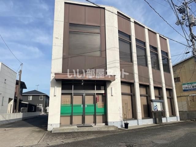 近くの山口銀行藤山支店まで169m(徒歩3分)