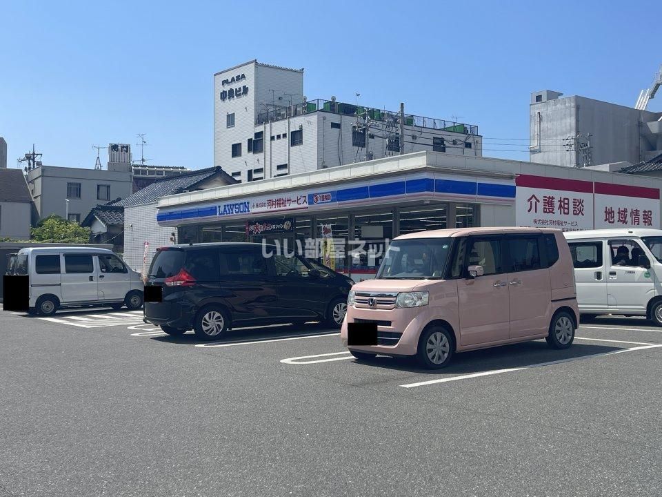 近くのローソン 宇部中央町一丁目店まで464m(徒歩6分)