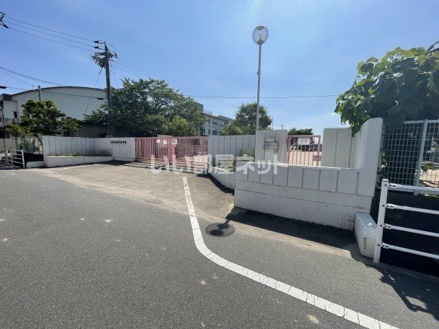 近くの岡山市立竜之口幼稚園まで1,219m（徒歩16分）