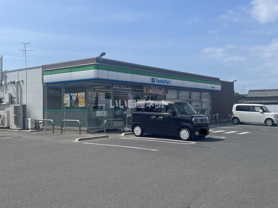 近くのファミリーマート 宇部東岐波店まで1,052m(徒歩14分)