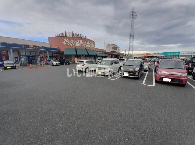 近くのスーパーまで131m（徒歩2分）