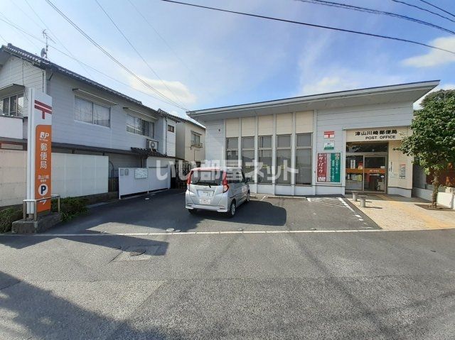近くの津山川崎郵便局まで1,000m（徒歩13分）