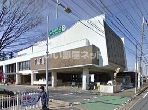 近くの役所まで516m（徒歩7分）