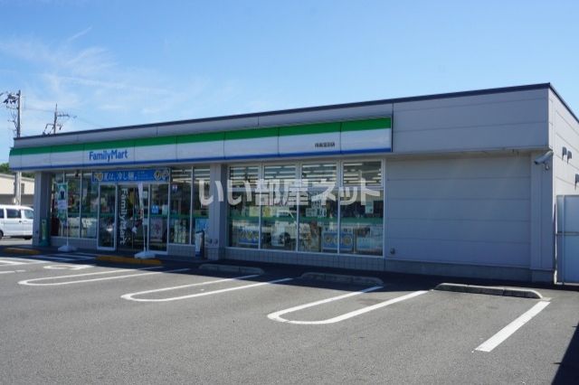 近くのコンビニまで372m（徒歩5分）
