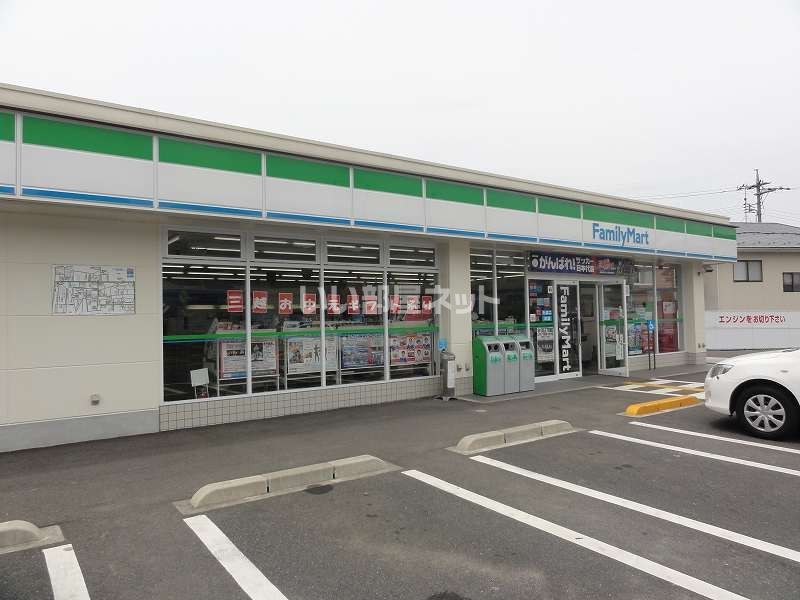 近くのファミリーマート 郡家下坂店まで2,271m（徒歩29分）