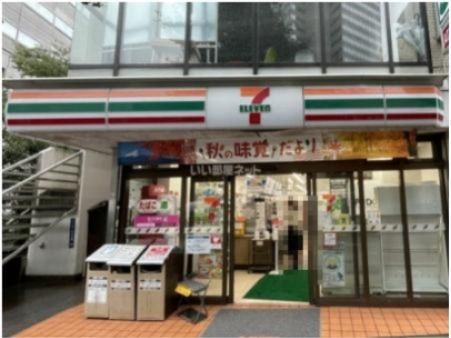 近くのセブン-イレブン 代々木３丁目店まで196m（徒歩3分）