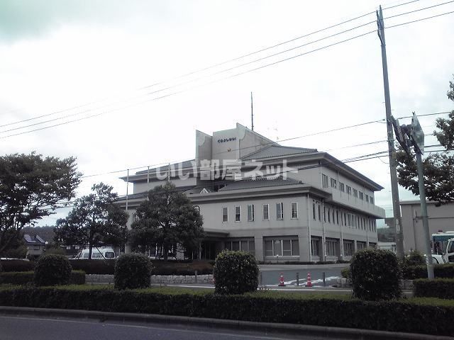 近くの警察署・交番まで1,037m（徒歩13分）